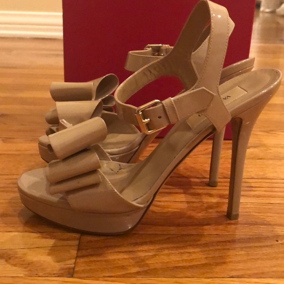 Valentino nude bow heels size 37 - Picture 4 of 8